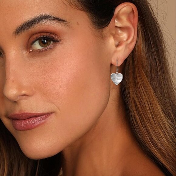 Women's Heart Dangle Geometric Flat Hammered Drop Leverback Silver Earrings - Picture 2 of 7